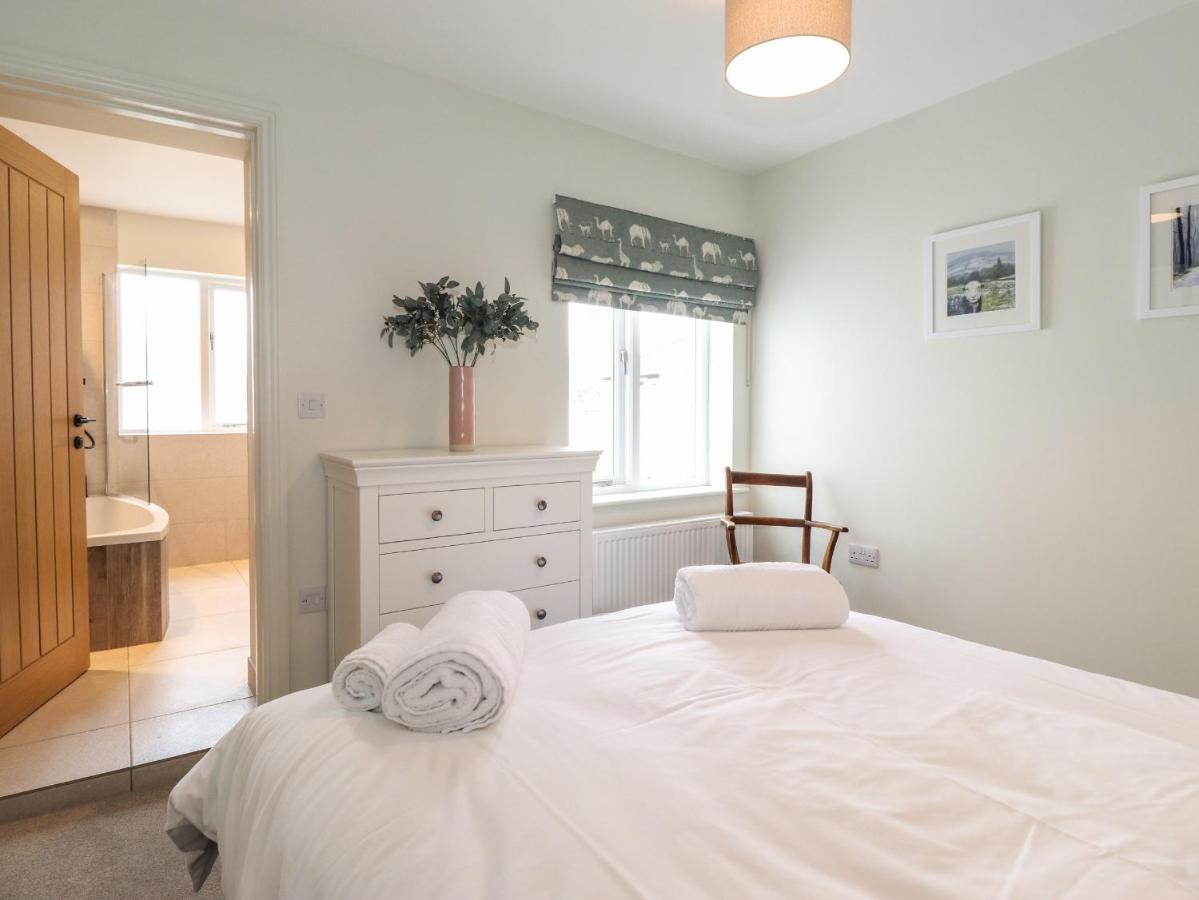 Fran'S Nest Villa Кесвик Екстериор снимка